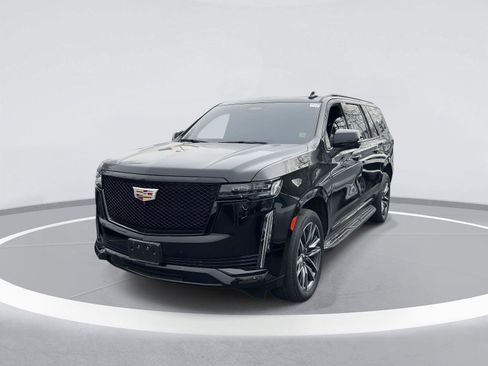 Used 2022 Cadillac Escalade ESV Sport image 4