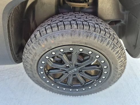 Used 2020 Jeep Renegade Altitude AWD/4WD image 9
