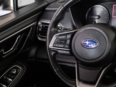 Used 2023 Subaru Outback Limited image 18