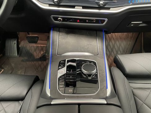 Used 2026 BMW X5 xDrive40i AWD/4WD image 12