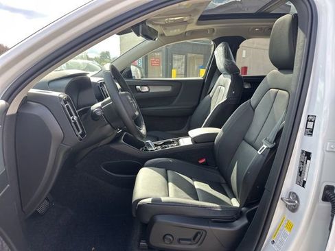 New 2026 Volvo XC40 B5 Plus w/ Protection Package Premier image 14