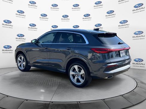 Used 2025 Audi Q5 Premium Plus w/ Premium Plus AWD/4WD image 3