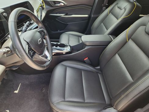Used 2025 Chevrolet Trax ACTIV w/ Driver Confidence Package FWD image 14