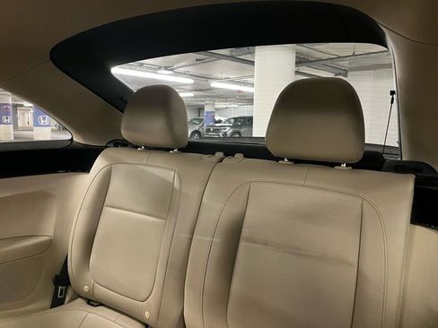 Used 2017 Volkswagen Beetle 1.8T SEL image 19
