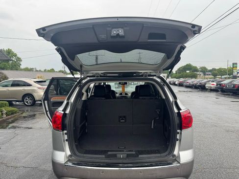 Used 2011 Buick Enclave CXL AWD/4WD image 27