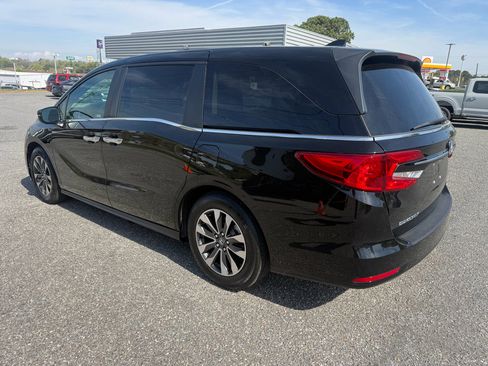 Used 2024 Honda Odyssey EX-L image 5
