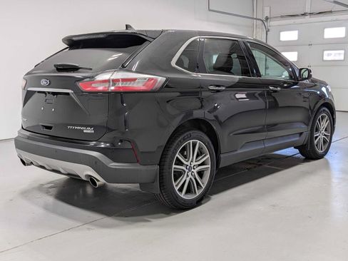 Used 2019 Ford Edge Titanium w/ Equipment Group 301A AWD/4WD image 8