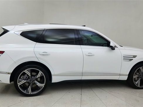 Used 2025 Genesis GV80 3.5T Prestige image 6