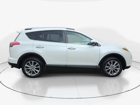 Used 2018 Toyota RAV4 Limited w/ Advanced Technology Package FWD image 12