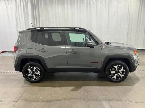 Used 2021 Jeep Renegade Trailhawk w/ Sun & Sound Group AWD/4WD image 3