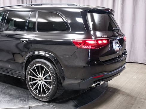 Used 2025 Mercedes-Benz GLS 450 4MATIC image 8