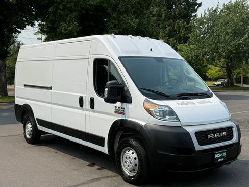 Used 2021 RAM ProMaster 2500 FWD image 8