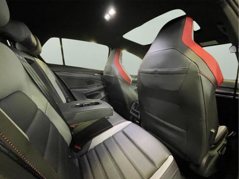 New 2026 Volkswagen GTI SE FWD image 11