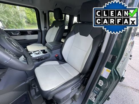 Used 2025 INEOS Grenadier Station Wagon AWD/4WD image 2