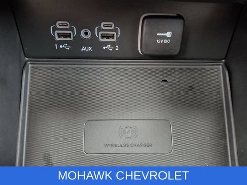 Used 2023 Jeep Grand Cherokee Altitude AWD/4WD image 34