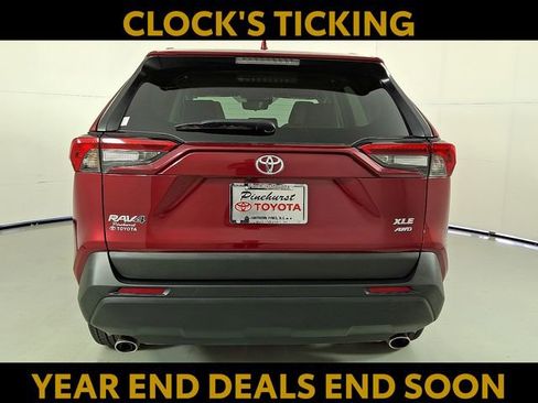 Certified 2022 Toyota RAV4 XLE Premium image 6