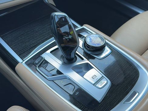 Used 2017 BMW 750i 750i image 30
