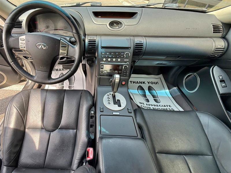 Used 2004 INFINITI G35 Coupe w/ Premium Pkg RWD image 9