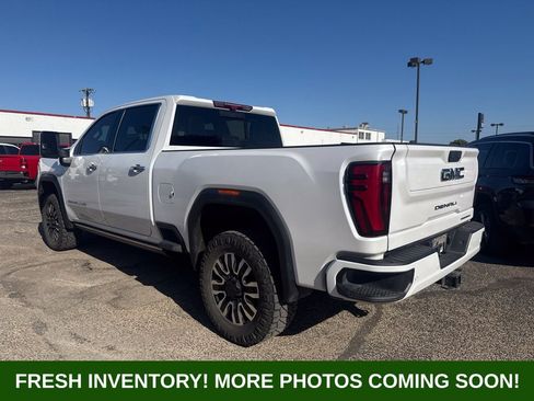 Used 2024 GMC Sierra 2500 Denali Ultimate w/ Max Trailering Package AWD/4WD image 4