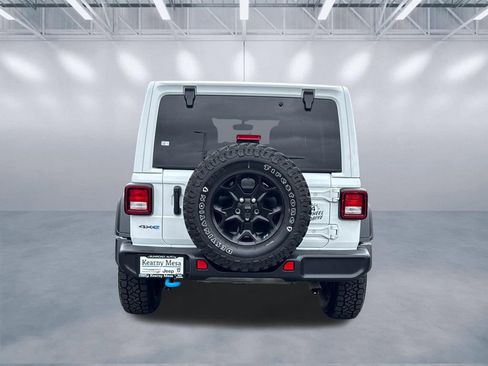 Certified 2023 Jeep Wrangler Unlimited w/ 8.4" Radio Group AWD/4WD image 5
