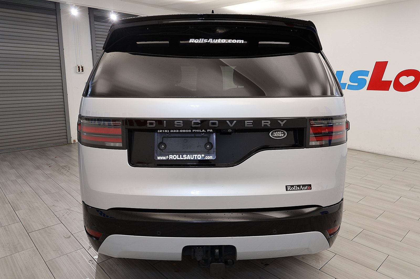 Used 2021 Land Rover Discovery S R-Dynamic AWD/4WD image 4