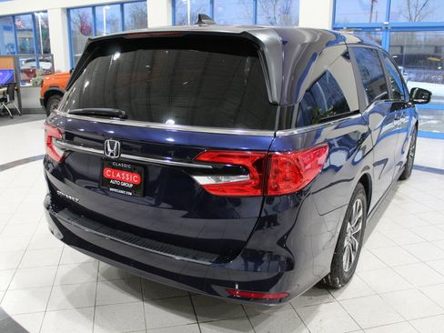 Used 2023 Honda Odyssey EX-L image 4