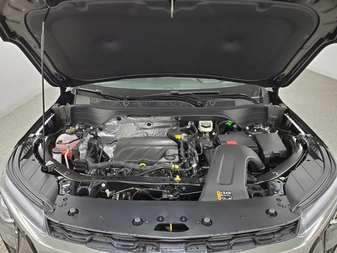 New 2026 Chevrolet Trax LT w/ Driver Confidence Package image 9