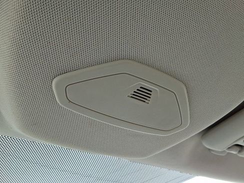 Used 2014 Ford Focus SE FWD image 22