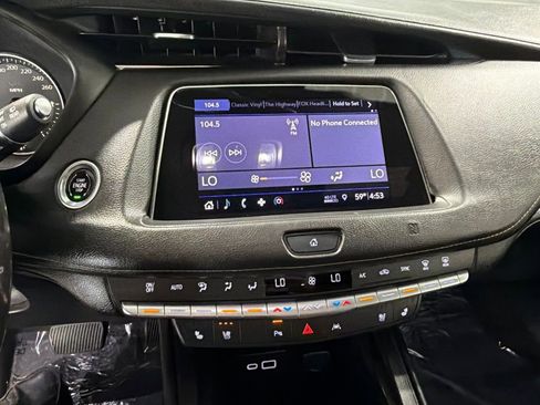 Used 2019 Cadillac XT4 Premium Luxury AWD/4WD image 24