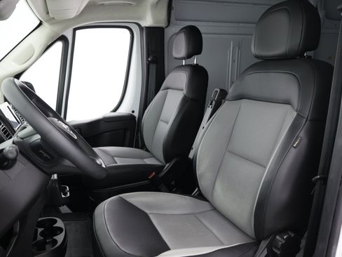 Used 2024 RAM ProMaster 2500 w/ Convenience Group FWD image 30