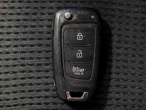 Used 2020 Hyundai Santa Fe SE AWD/4WD image 32