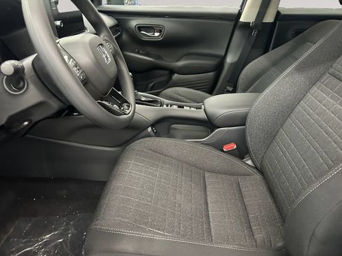 New 2027 Honda HR-V LX image 9