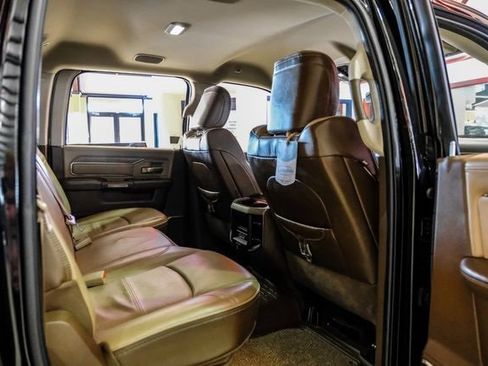 Used 2022 RAM 2500 Limited image 33