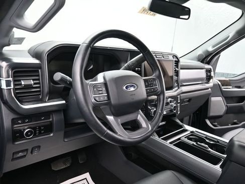 Used 2024 Ford F250 Lariat AWD/4WD image 13