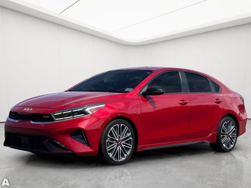 Used 2022 Kia Forte GT w/ GT2 Package FWD image 2