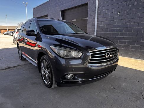 Used 2014 INFINITI QX60 AWD w/ Deluxe Touring Package image 2
