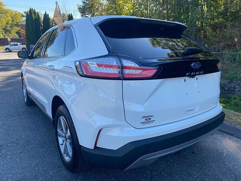 Certified 2022 Ford Edge SEL w/ Convenience Package image 6