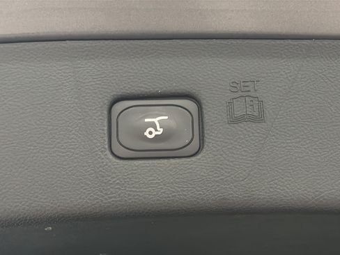Used 2023 Ford Edge SEL w/ Convenience Package AWD/4WD image 28