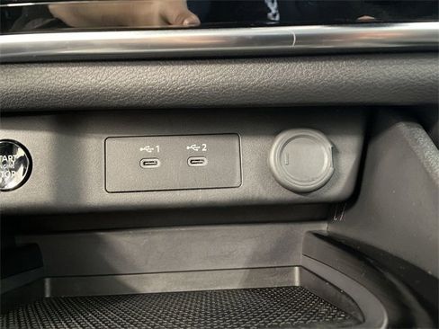 Certified 2025 Nissan Rogue S image 24