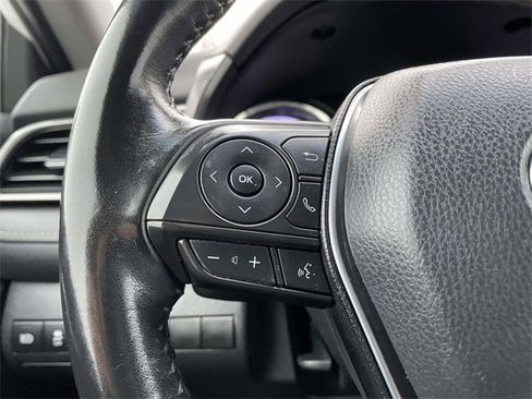 Used 2019 Toyota Camry SE image 24