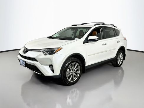 Used 2016 Toyota RAV4 Limited AWD/4WD image 3