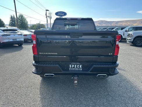 Used 2021 Chevrolet Silverado 1500 LT Trail Boss w/ Convenience Package II AWD/4WD image 4