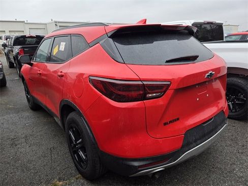 Used 2024 Chevrolet Blazer LT w/ Convenience Package image 4