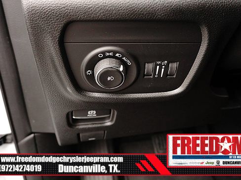 New 2026 Jeep Grand Cherokee L Limited w/ Limited Altitude Package AWD/4WD image 26