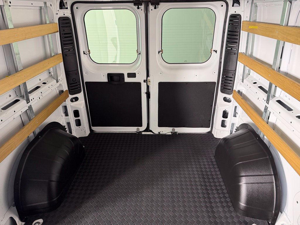 Used 2025 RAM ProMaster 2500 w/ U-Haul Equipment Group FWD image 19