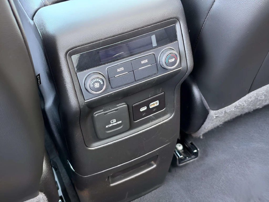 Used 2020 GMC Acadia SLT FWD image 15