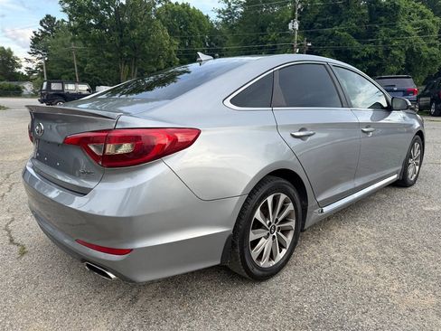 Used 2017 Hyundai Sonata Sport FWD image 5