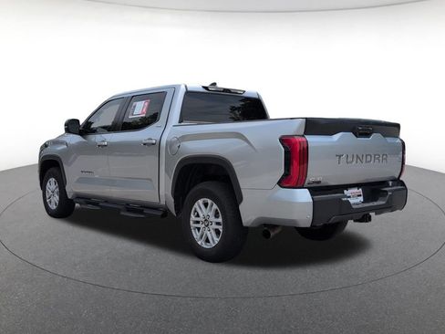 Used 2025 Toyota Tundra SR5 w/ SR5 Premium Package AWD/4WD image 4