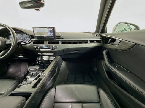 Used 2022 Audi A4 2.0T Premium Plus image 25
