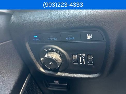 Used 2022 Jeep Grand Cherokee Limited 4xe w/ Luxury Tech Group II AWD/4WD image 20